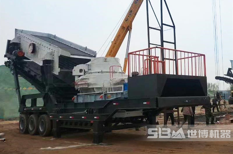 移動(dòng)破碎鵝卵石磨砂機(jī)現(xiàn)場(chǎng)圖