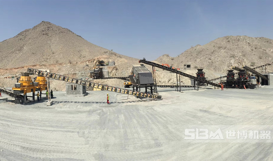 干式機(jī)制砂生產(chǎn)現(xiàn)場(chǎng)圖