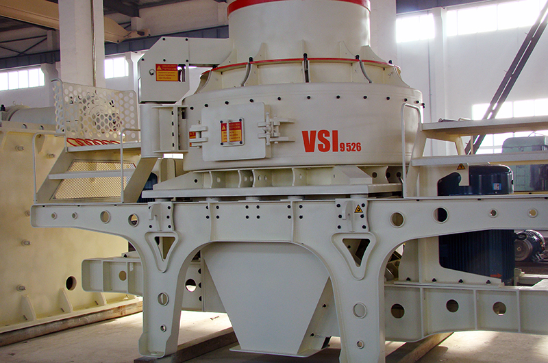 第三代石頭制砂機(jī)，VSI制砂機(jī)