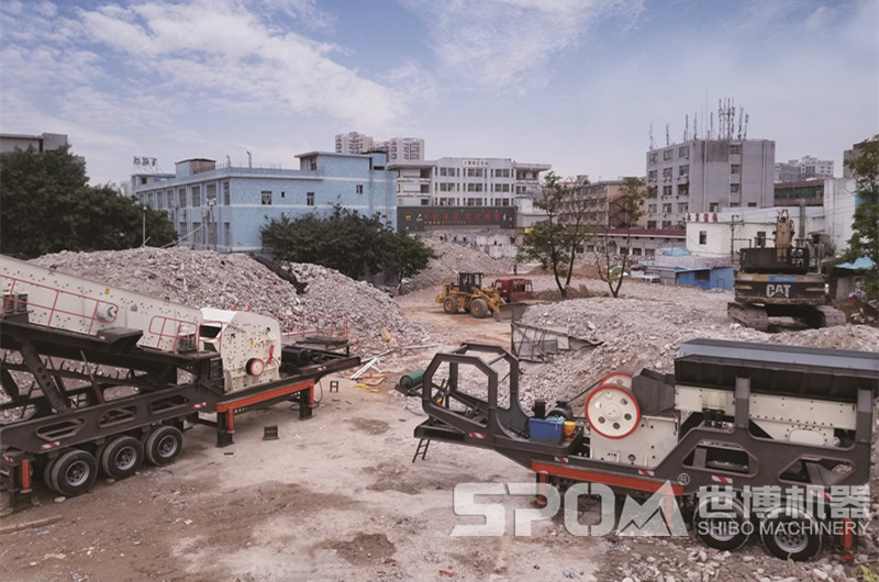 輪胎式移動破碎站破碎建筑垃圾現(xiàn)場