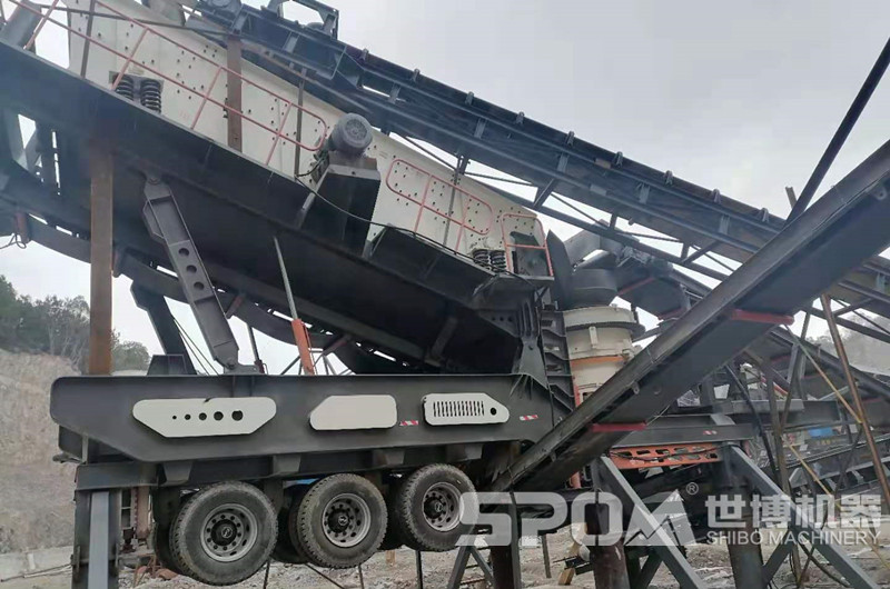 圓錐破移動破碎機，輪胎式半移動破碎機