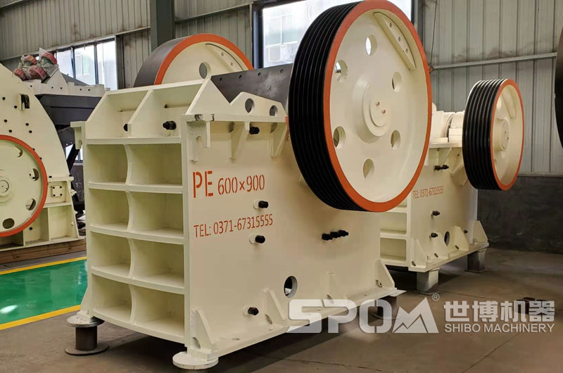 69百顎破碎機(jī)，六九破碎機(jī)，PE600x900顎式破碎機(jī)