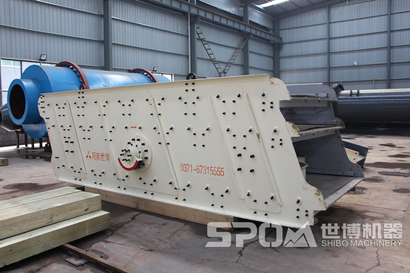 振動(dòng)篩，篩分石灰石混合料